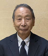 会長：渡邊泰男